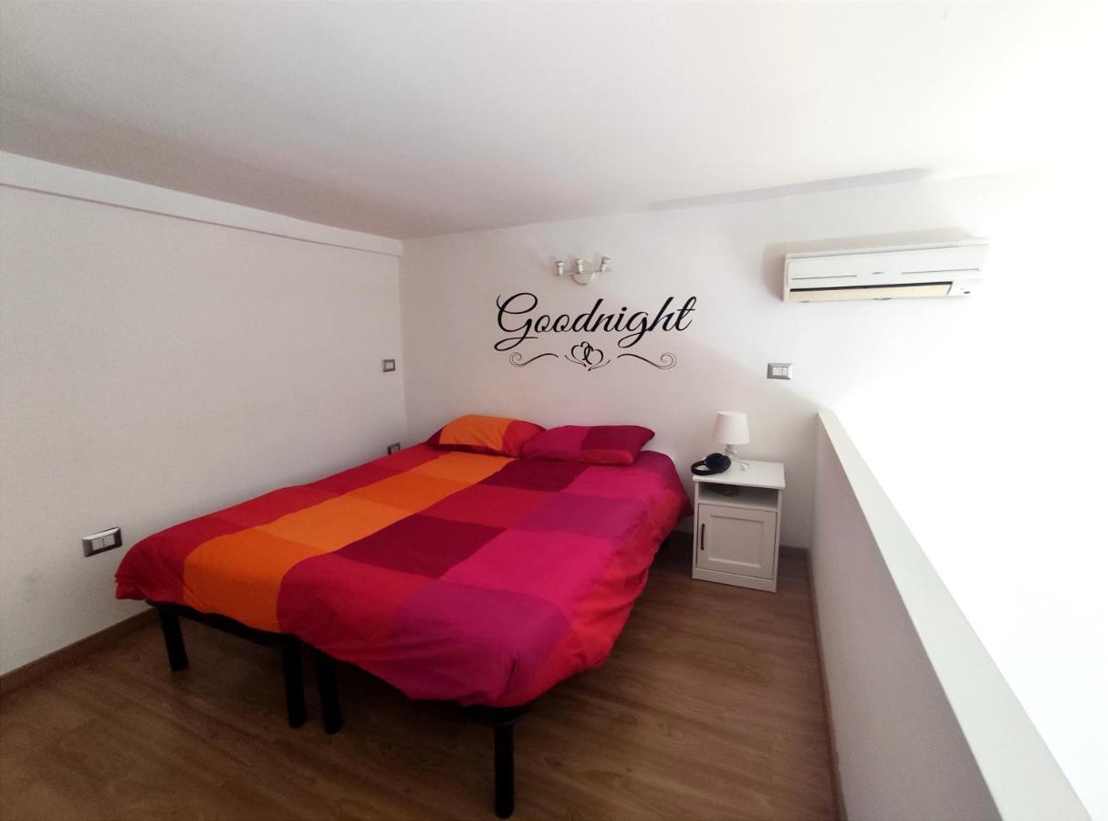 Ale & Tizy House Bed & Breakfast Napoli Exterior foto